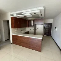 آپارتمان ۹۰ متری / شمالی / رباط سوم