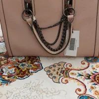 کیف|کیف، کفش، کمربند|فشاپویه, |دیوار