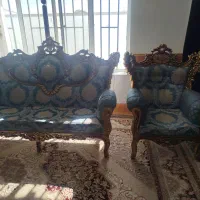 مبل سلطنتی و میز و گل میز