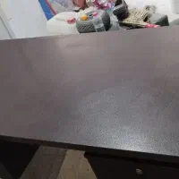 میز تحریر واداری