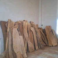 یک وانت چوب گردو و سنجد خشک جهت تولید ظروف روستیک