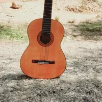 گیتار یاماها c70