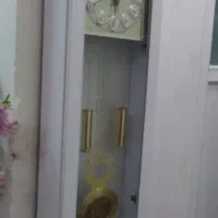 ساعت ایستاده سفید.بازدیدجاده قدیم