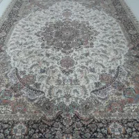 ۴ عدد فرش ۹ متری و ۲ عدد قالیچه