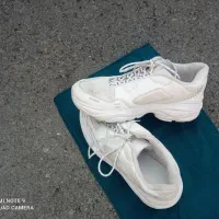 کفش اسپورت خارجی|کیف، کفش، کمربند|خوی, |دیوار