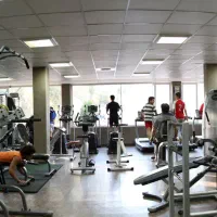 ۳۰۰ متر فلت زیر همکف مناسب باشگاه