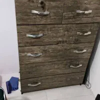 دراور محکم وبزرگ وجادار