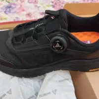 کتونی اورجینال هومتو