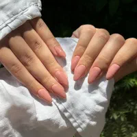 کاشت ناخن تخصصی/محدوده فلسطین/تخفیف ویژه محدود