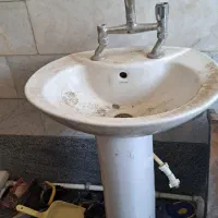 روشویی با شیر