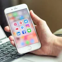 فقط خانم علاقمند پیام بده برا همکاری