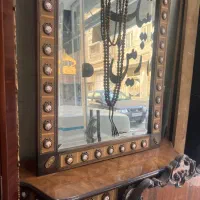 عتیقه|کلکسیون اشیاء عتیقه|تهران, فلسطین (میدان انقلاب)|دیوار