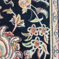 فرش 4در5زمرد کاشان کاملا سالم و تمیز و کناره 1در4|فرش|مشهد, حسین‌آباد|دیوار