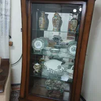 بوفه چوب و شیشه ای