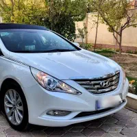 سوناتا YF فول مدل ۲۰۱۳ بسیار تمیز بدون رنگ|خودرو سواری و وانت|مشهد, مقدم|دیوار