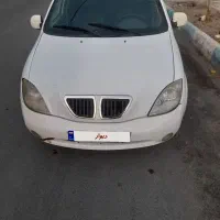 تیبا صندوقدار سفید دوگانه