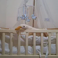 فروش یک عدد تخت کنار مادر
