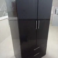 کمد لباس ایستاده