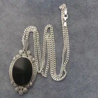 زنجیر نقره|جواهرات|پرند, فاز ۶|دیوار