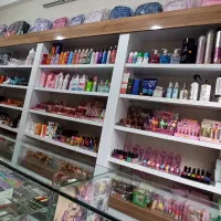 واگذاری اجناس آرایشی ، تحریر،پوشاک|حراج|قم, ولیعصر|دیوار