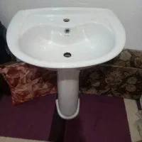 روشویی پایه دار بزرگ