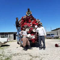 قالیشویی تمام اتماتیک حاجی پور همراه با پیک رایگان