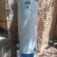اب گرمکن مخزنی بزرگ و سالم