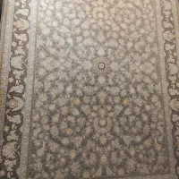فرش افشان رز نقره ای