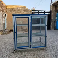 ویترین فلزی