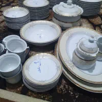 سرویس چینی 12نفره|ظروف سرو و پذیرایی|قشم, |دیوار