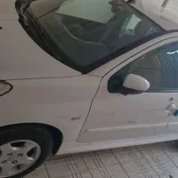 ۲۰۷اتومات سقف فلزبرج۶سفید|خودرو سواری و وانت|اصفهان, هفتون|دیوار