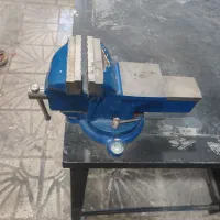 مقداری وسایل|ابزارآلات|بروجرد, |دیوار