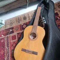گیتار نیاز به تعمیر