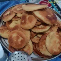 نان روغنی محلی سنتی دونه ای15هزار