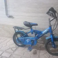 دوچرخه 12 آبی رنگ