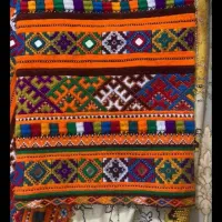 آینه میدوزم