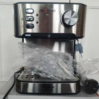 یک دستگاه قهوه ساز مدل MAX2030. 20aBar