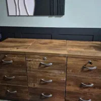تعدادی کمد و کمد فایل کشودار