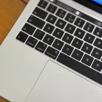 مک بوک پرو ۲۰۱۹ core i7 16 gig ram 256|رایانه همراه|مشهد, الهیه|دیوار