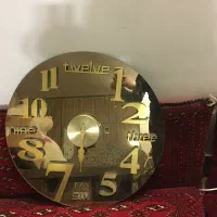 ساعت دیواری