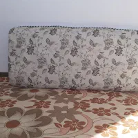 پشتی