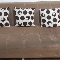 مبل راحتی هشت نفره با میز و عسلی