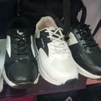 ۲۰۰جفت کتونی۱۰۰تاکیف پاسپورتی۹۰تا کوله فقط عمده