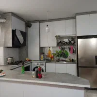 آپارتمان74 متری طبقه دوم با پارکینگ  انباری دوخواب