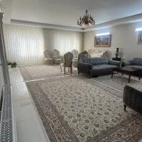 اپارتمان-175-متری-مطهری-هنرور-نقیبی
