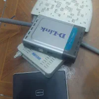 ۴ عدد دستگاه وای فای