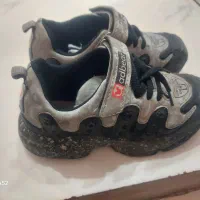 کتونی سایز ۳۴|کفش و لباس بچه|محمدشهر, محمدشهر|دیوار