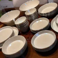 سرویس غذاخوری ۱۲ نفره