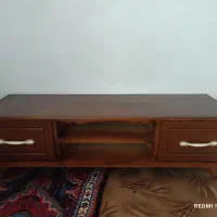 میز تلویزیون در حد نو