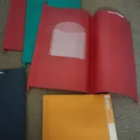 تعدادی کلربوک کاغذ رنگی کاغذ A5 و کاور|لوازم التحریر|اصفهان, خانه اصفهان|دیوار